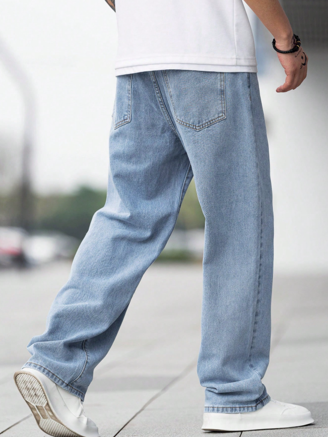 Loose Fit Men's Cotton Jeans With Slant Pockets